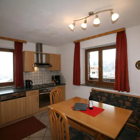 Neurauter-1 By Interhome フューゲン