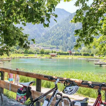 Neurauter-1 By Interhome アパート