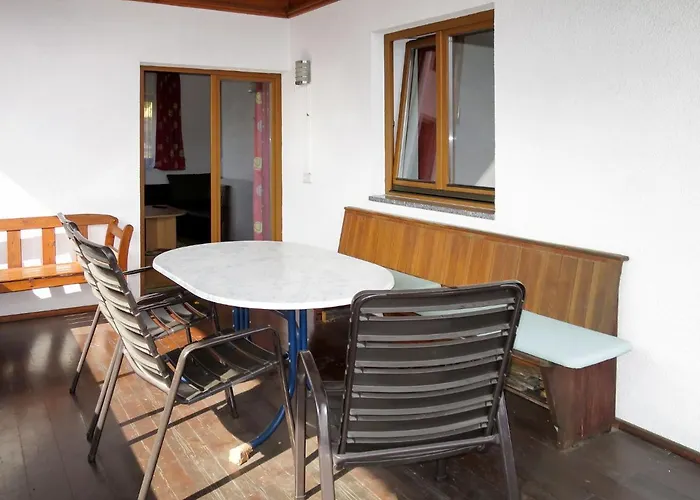 Neurauter-1 By Interhome Lejlighed