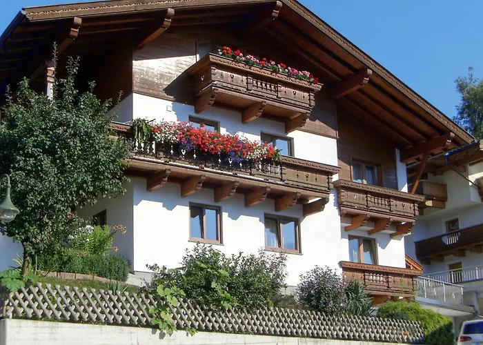 Lejlighed Neurauter-1 By Interhome Fügen